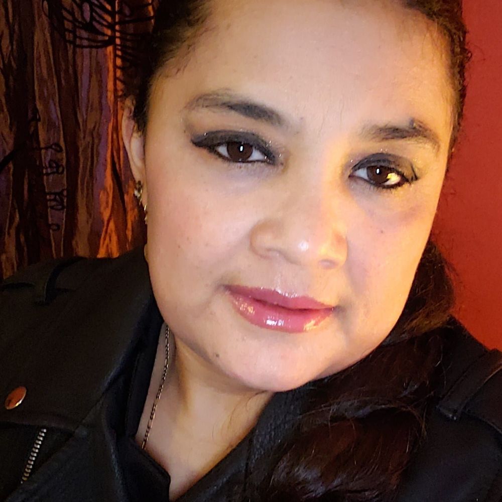 Meet your Posher, Nely